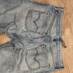 Levi’s wedgie jeans